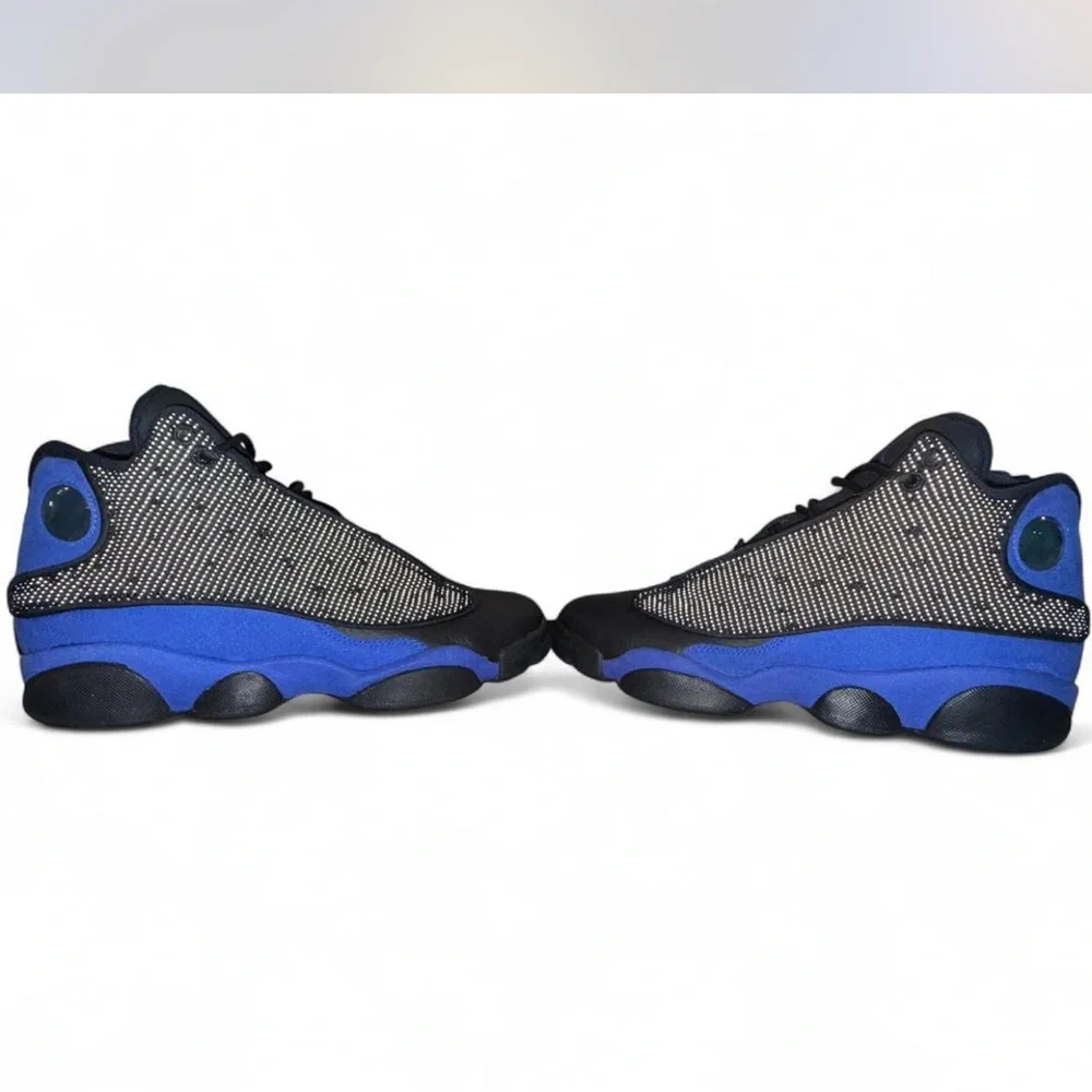 Air Jordan 13 Retro ’Black Hyper Royal’ (GS) - Picture 3 of 8